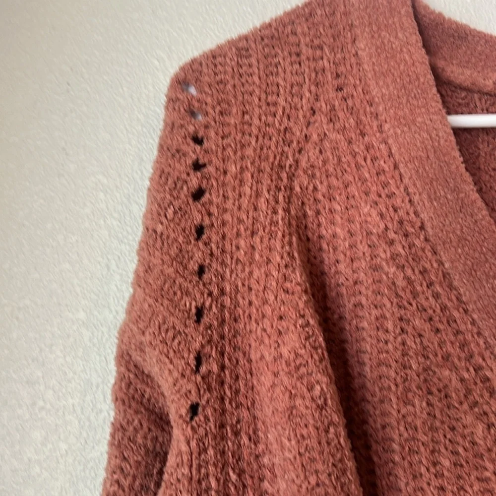 American Eagle Button Up V Neck Sweater Knot XS - Picture 5 of 10